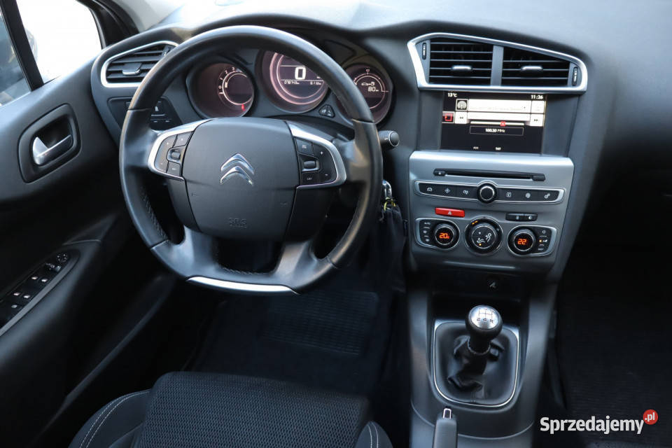 Citroen C4 12 PureTech światła przeciwmgielne Zabrze sprzedam
