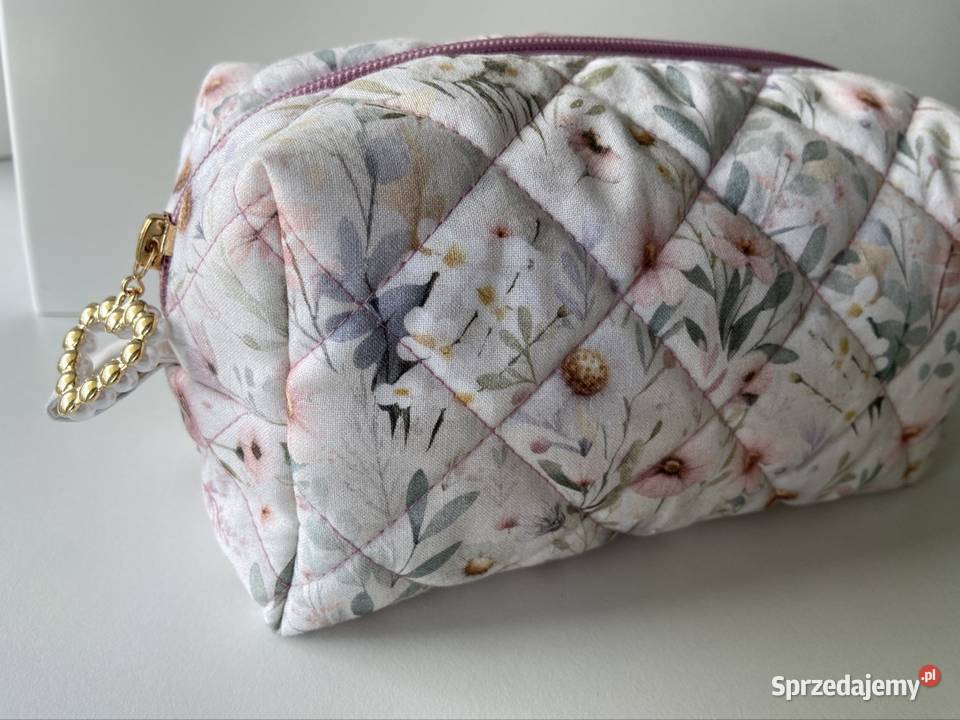 Zestaw 2 kosmetyczek w pastelowe kwiaty ręcznie Gdynia