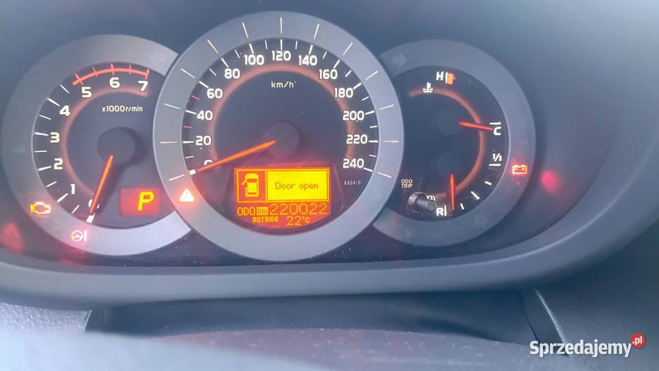 Toyota RAV4 Pleszew