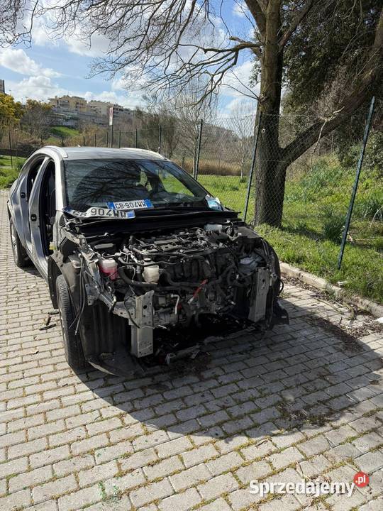Lexus UX hybryda kradzieży sprowadzony z Włoch 90000km Warszawa