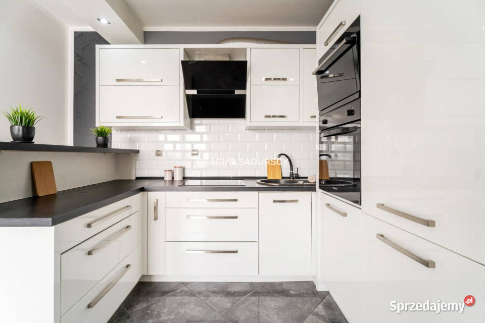 sprzedaży mieszkania 4968m2 3pokojowe Kraków al sprzedam