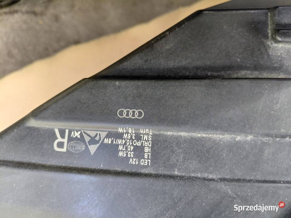 Lampa prawa przód Audi Q5 80A Full LED