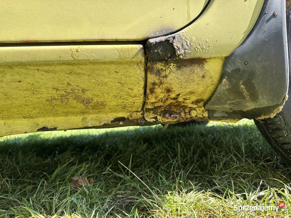 Renault Twingo 12 LPG wspomaganie Rok produkcji 2000