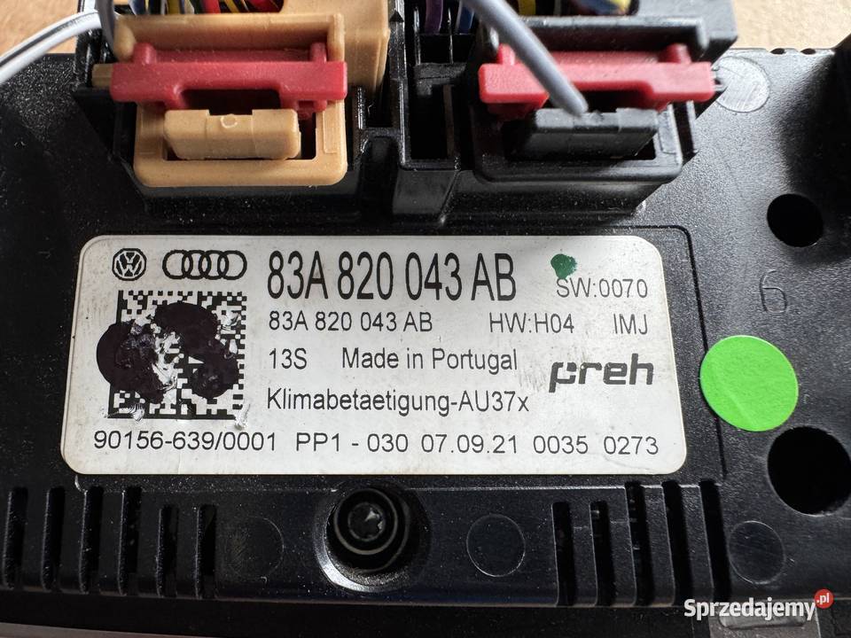AUDI Q3 83A PANEL KLIMATYZACJI 83A820043AB Kłodzko