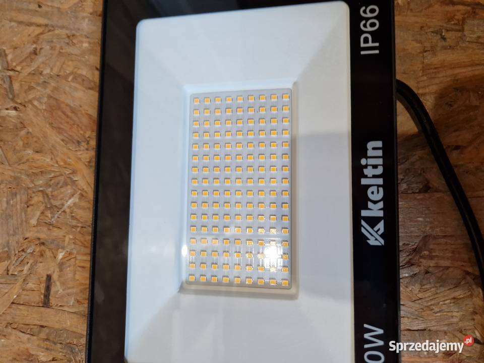 Naświetlacz LED 100W barwa biała ciepła 2700K Głogowa sprzedam