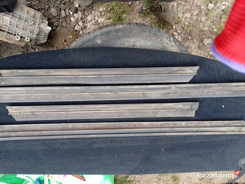 Listwy drzwi audi 80 b4 dolne osobowe małopolskie Gorlice
