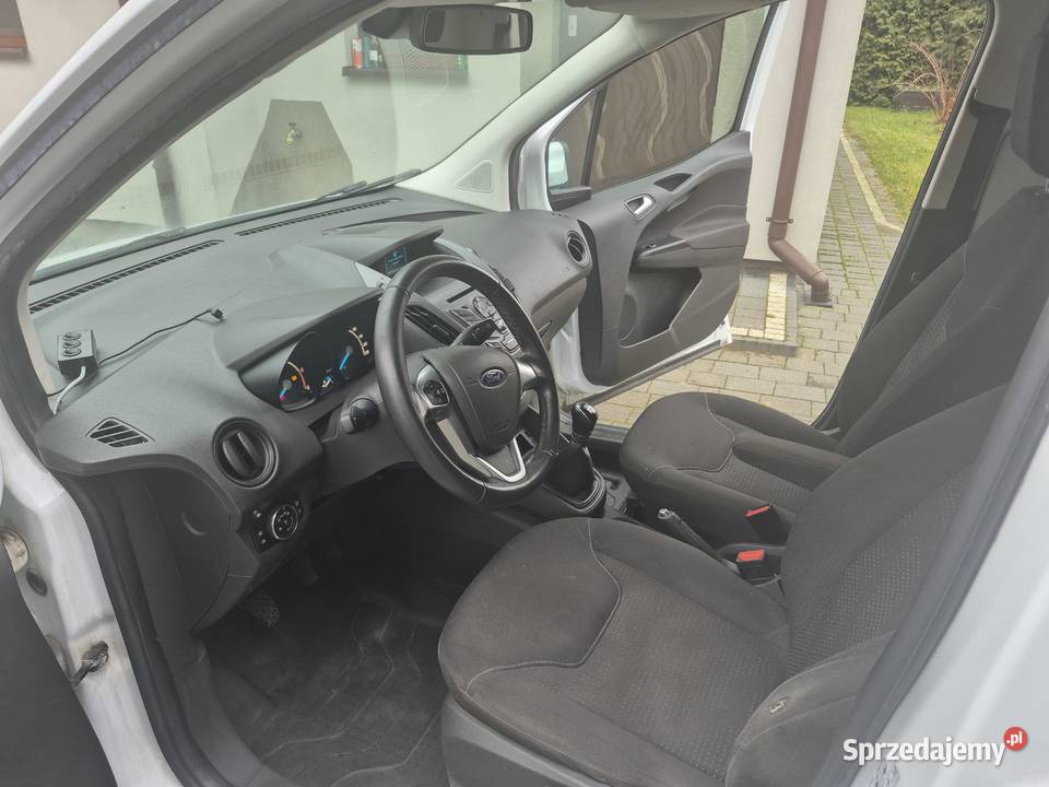Ford Transit Courier 15 Diesel 2018 r przebieg Ostrołęka