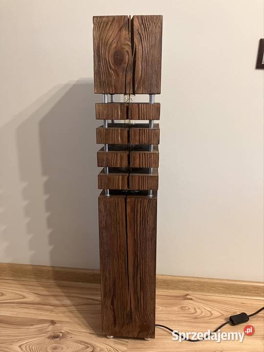 Lampa z belki podłogowa