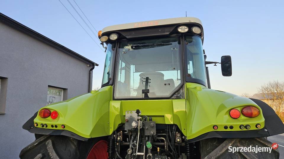 Claas Arion 630
