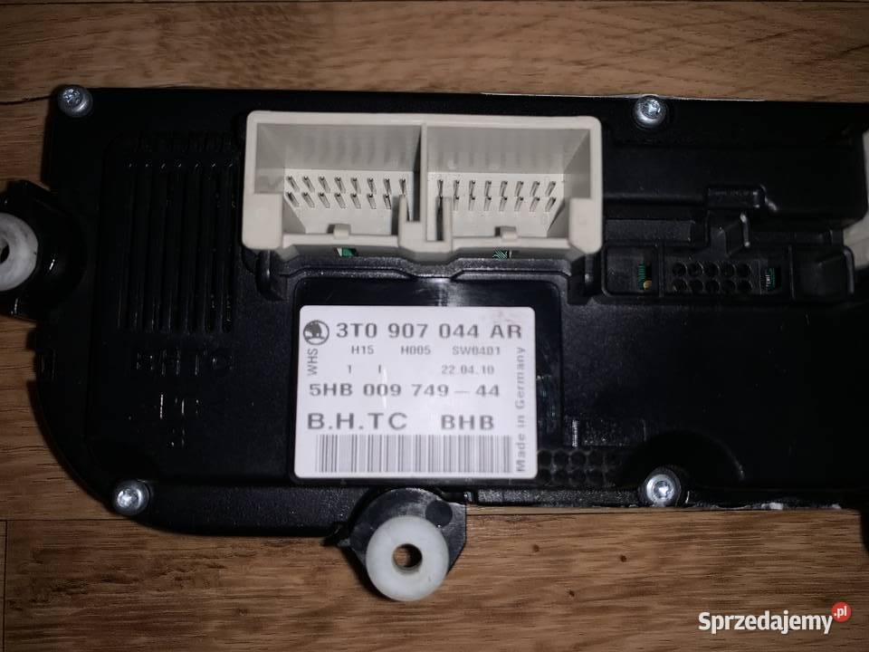 Panel klimatyzacji Skoda Superb2