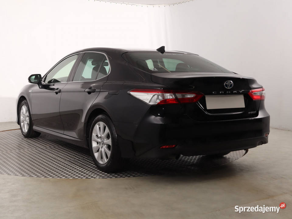 Toyota Camry 25 Hybrid 152055km sprzedam