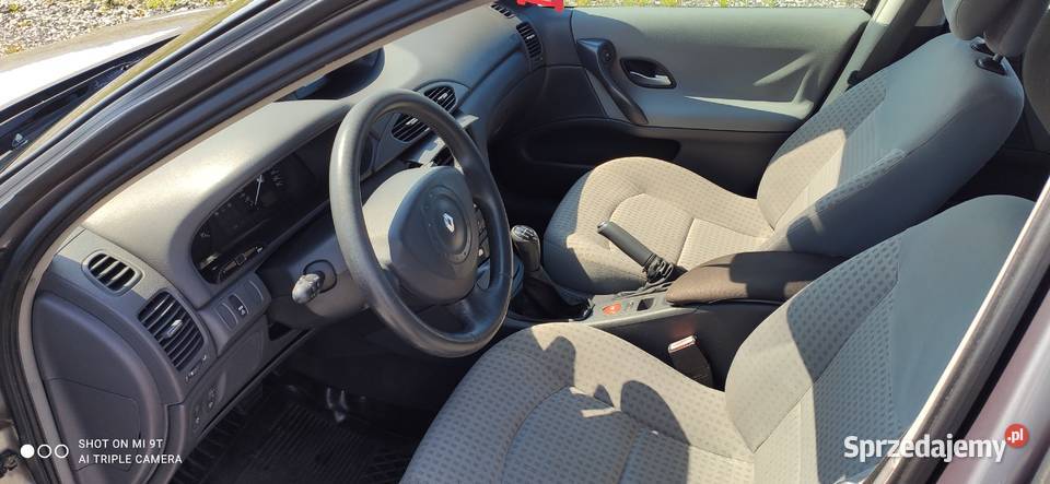 Śliczna Renault laguna II 18 benzyna 16V manualna łódzkie Łask