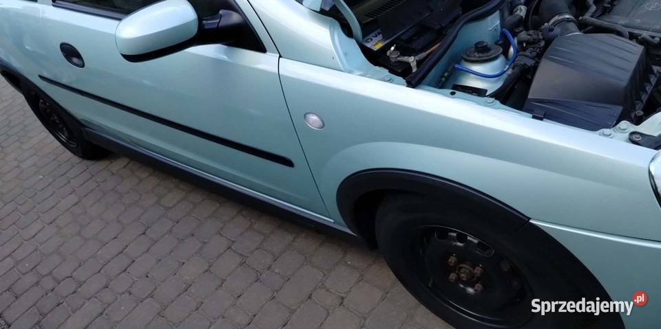 Corsa 12 16v z klimą Dobieżyn
