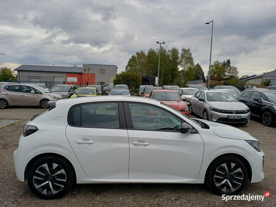 Peugeot 208 1 wł Navi Tablet Full Led światła do jazdy dziennej Chrzanów