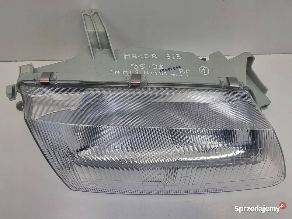 LAMPA PRAWA Mazda 323 BA SEDAN 9598r PRZEDNIA Rudka