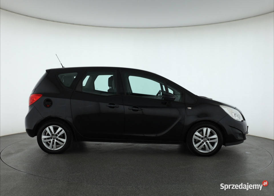 Opel Meriva 17 CDTi Rok produkcji 2010 Piaseczno