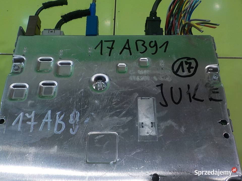 NISSAN JUKE F15 I LIFT 14r 12B 5D radio CD Suków