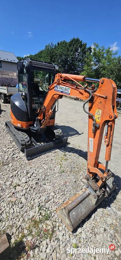 Hitachi ZX22U koparka gąsienicowa 25t Jadowniki