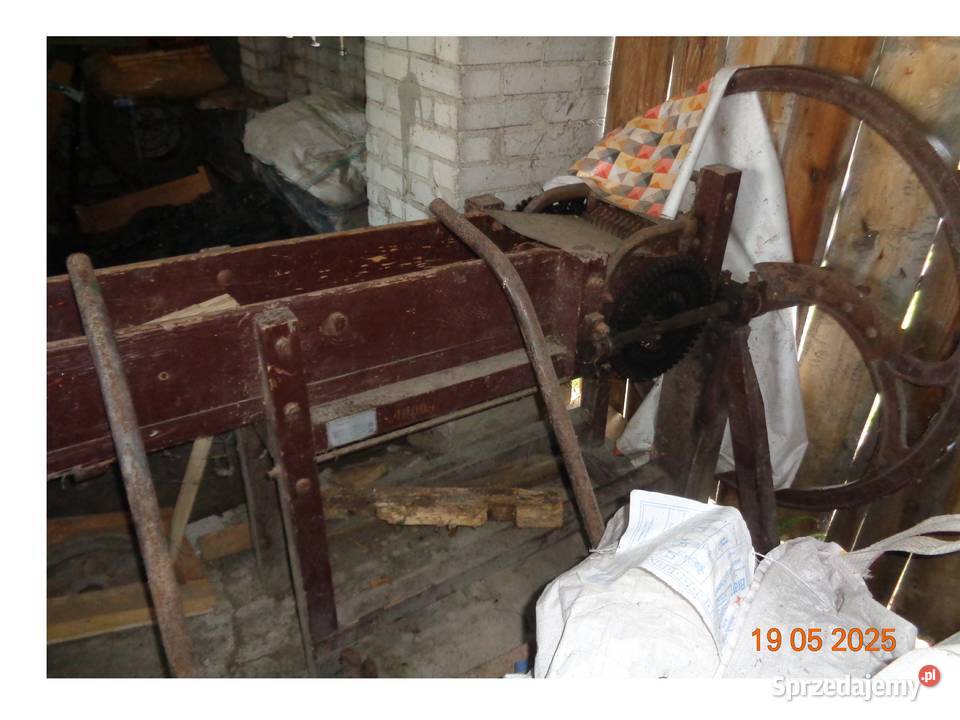 Sieczkarnia ręczna Maszyny rolnicze Puławy