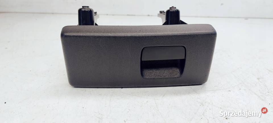 SCHOWEK FOTELA PRAWY AUDI A6 C6 4F0882602 CZARNY Przystajń sprzedam