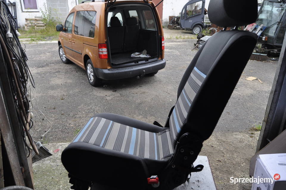 vw caddy fotel tył 1 osobowy pasażerem osobowe Sierakowice