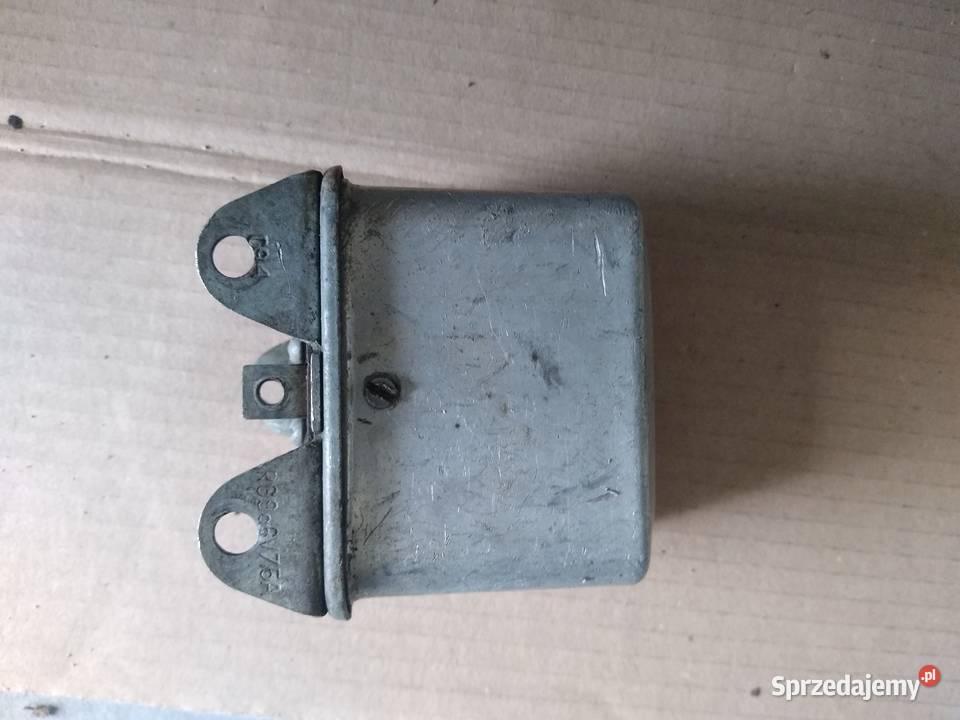 Junak m10 regulator napięcia