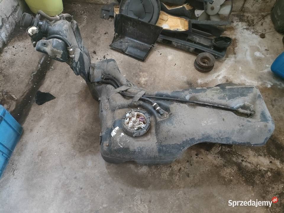 Zbiornik na benzynę AUDI 80B4 Borzymy