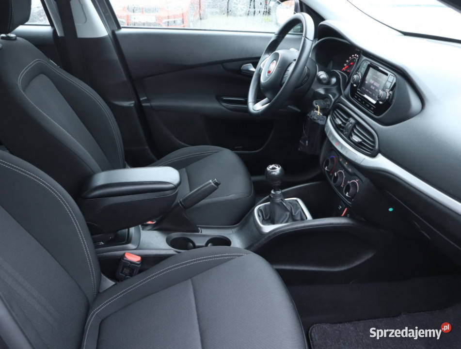 Fiat Tipo 14 TJet benzyna Piaseczno