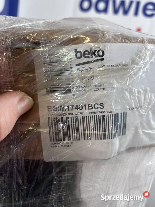 Piekarnik elektryczny Beko BBIM17401BCS bPro500
