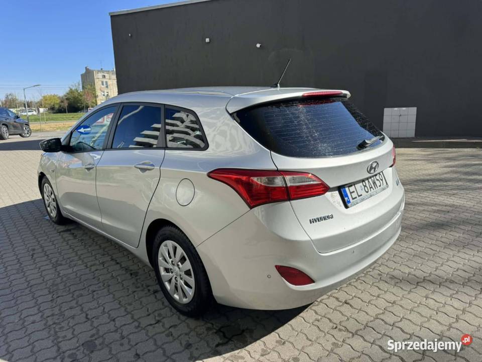 Hyundai i30 14crdi 2015r Doinwestowany kurtyny powietrzne łódzkie Łódź