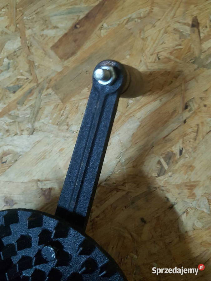 ŁUSZCZARKA ŁUSKARKA KOLB KUKURYDZY MASZYNKA