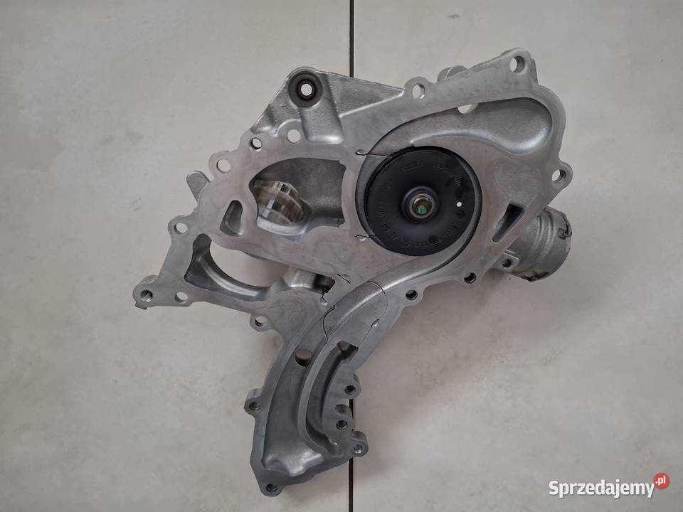 Pompa wody Mercedes 500 M 278 silnik V8 wielkopolskie Suchy Las
