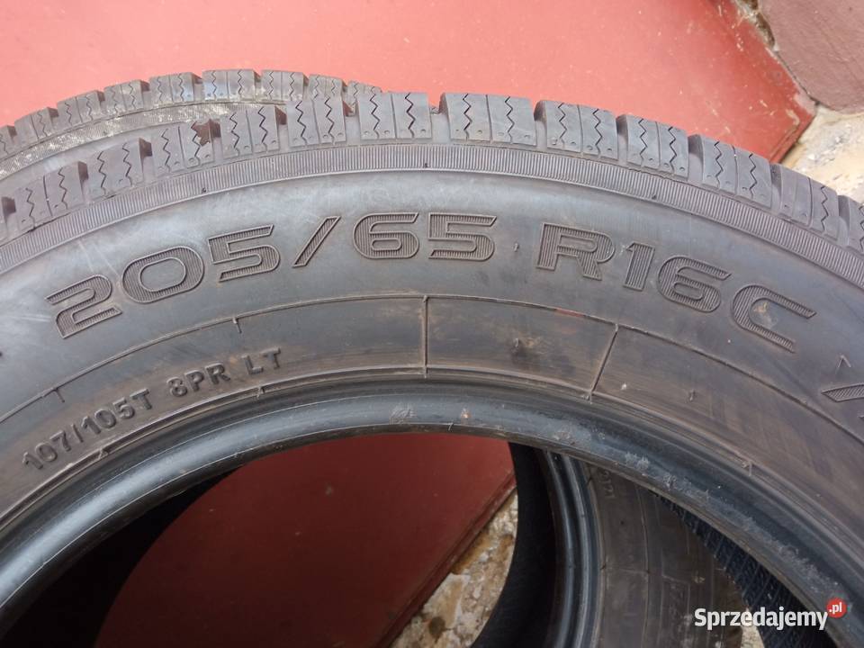 Opony zimowe 16 20565R16 C 205 Krosno