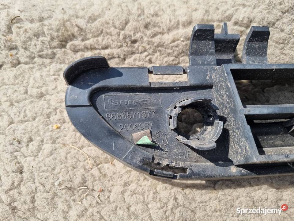KRATKA ZDERZAKA PRZÓD PEUGEOT 508 I 9686571377 osobowe Listwy i nakładki sprzedam