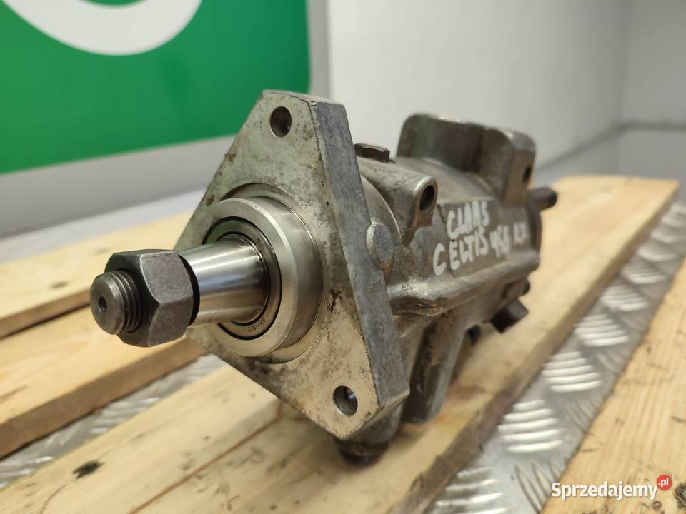 Pompa wtryskowa John Deere 4045D RE518166 sprzedam