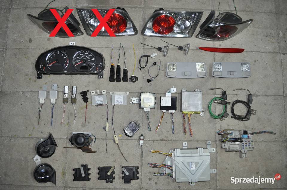 Mazda 6 Kombi 20 16V 141 Benzyna 2003 kolor 25B Rok produkcji 2003 Ząbkowice Śląskie