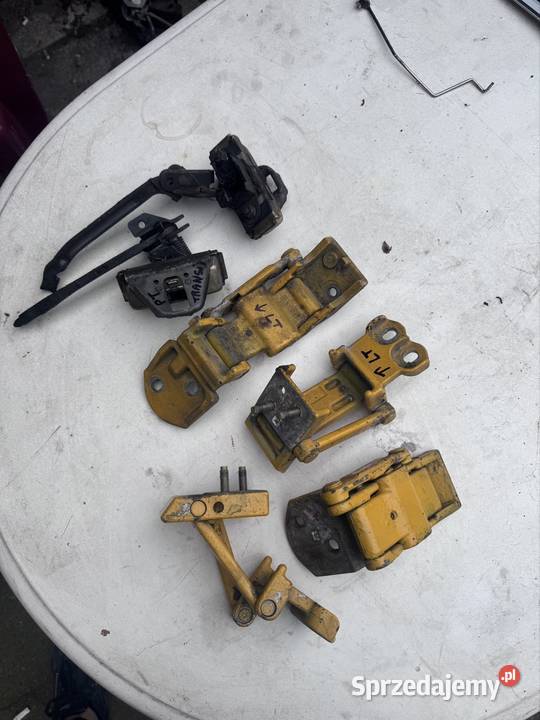 Zawiasy drzwi tylne Ford transit Łódź sprzedam