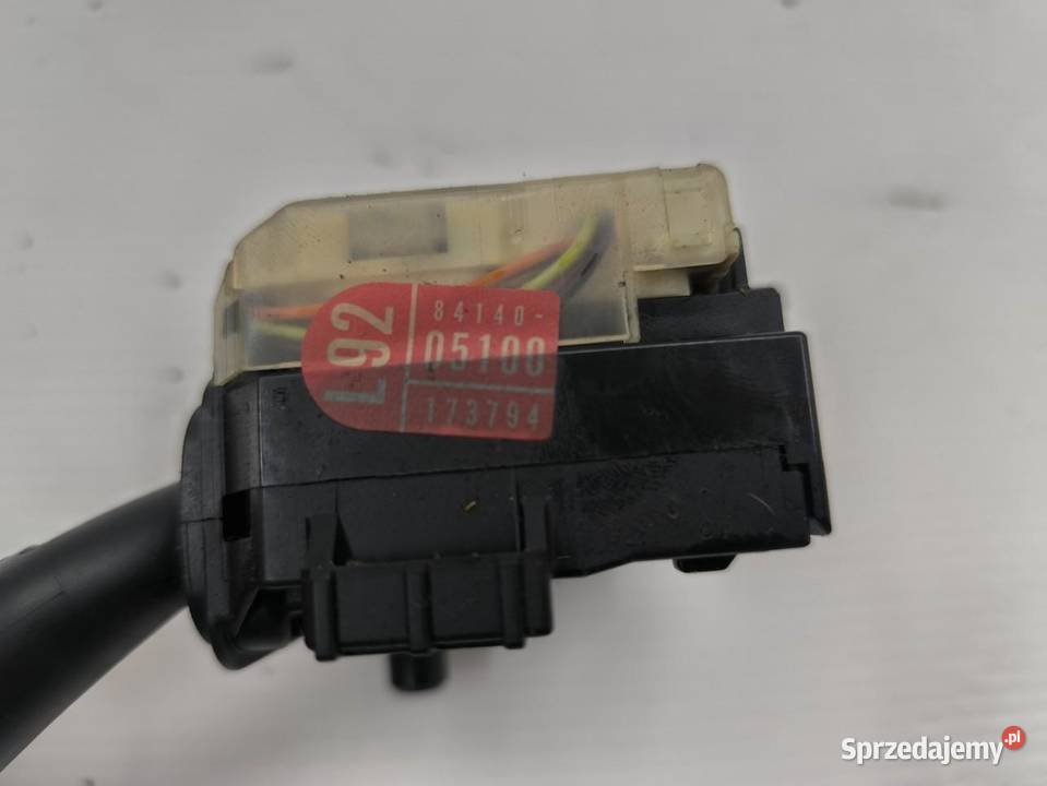 PRZEŁĄCZNIK ŚWIATEŁ MANETKA TOYOTA AVENSIS II wielkopolskie