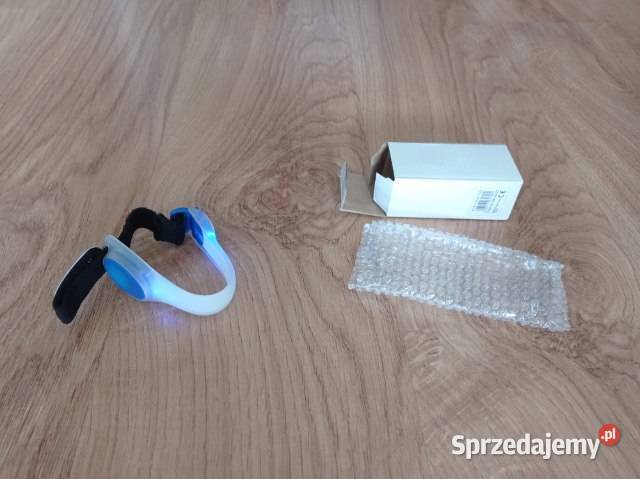 Opaska na kostkę rękę z niebieską lampką LED Chorzów