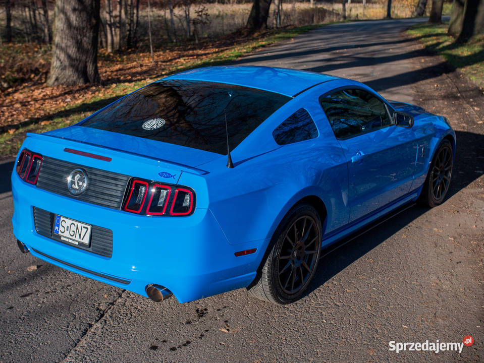 Sprzedam Ford Mustang 37 V6 Automat 2013 zadbany Nakło Śląskie sprzedam