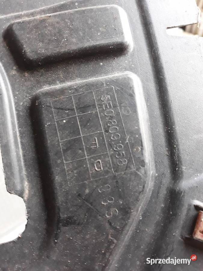 SKODA OCTAVIA 3 III NADKOLE PRAWE PRZEDNIE wielkopolskie