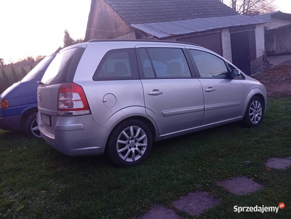 Opel zafira B 18 lpg 4/5 małopolskie