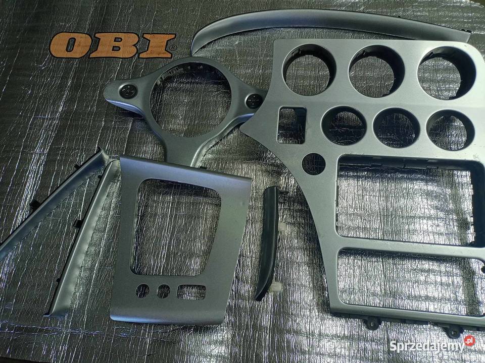 Dekory Alfa Romeo 159 Aluminium Deski rozdzielcze, konsole Rozprza sprzedam