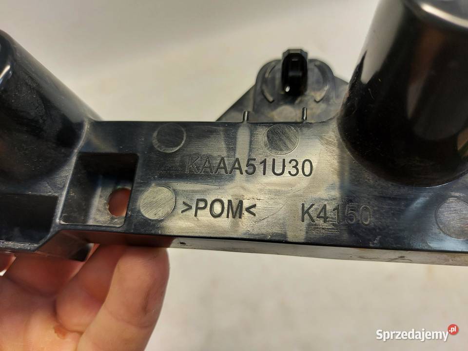 Mazda CX60 2023 mocowanie ślizg progu prawy osobowe sprzedam