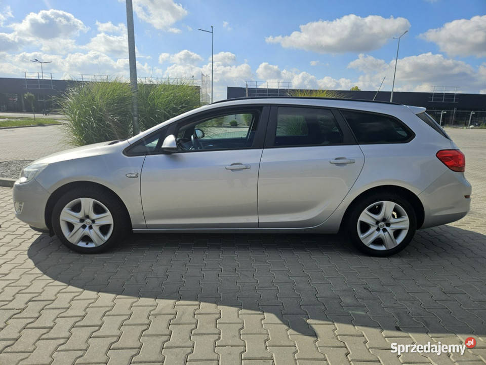 Opel Astra 14 100 Klima ElektrykaParktronik J