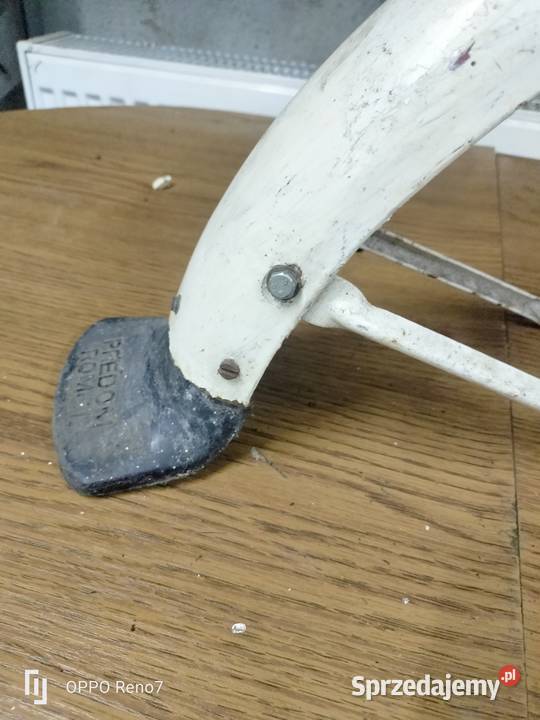 Błotnik przód komar Łubno