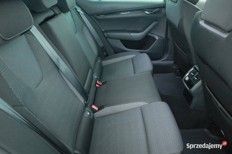 Skoda Octavia 15 TSI światła LED Lublin