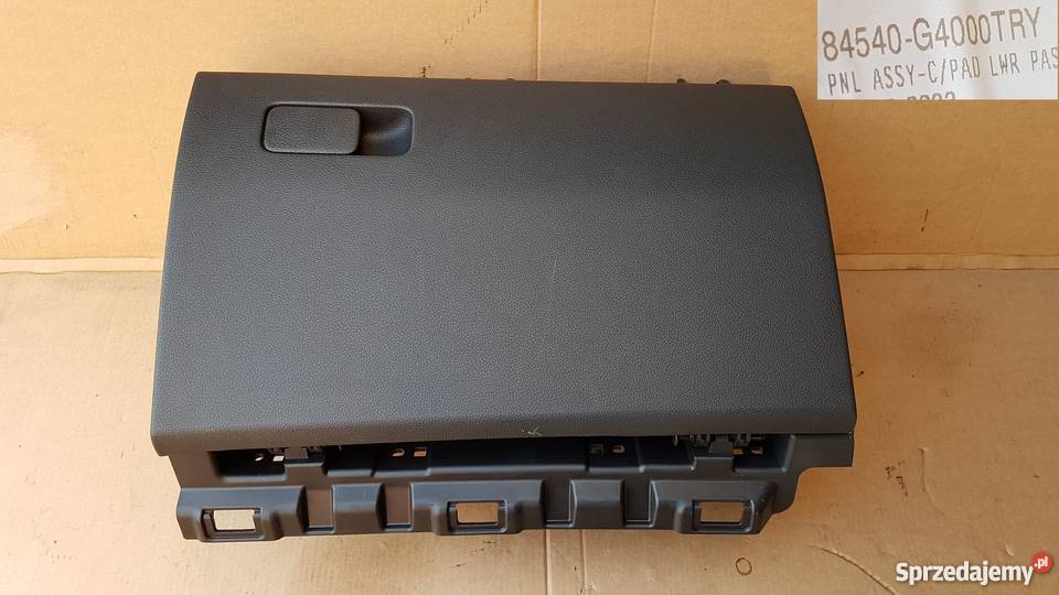 Hyundai i30 III schowek skrytka prawy pasażera dolnośląskie Legnica sprzedam