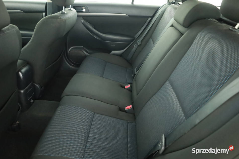Toyota Avensis 20 D4D isofix Piaseczno
