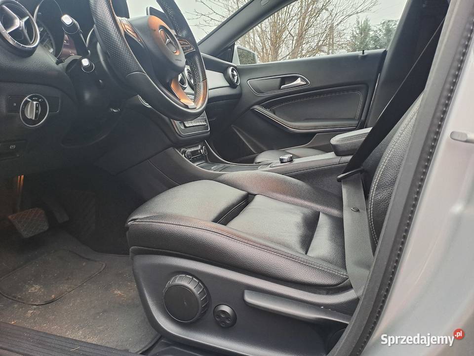 Sprzedam Mercedes CLA 180 97690km
